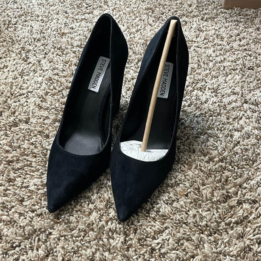 Steve Madden Black Suede Heels